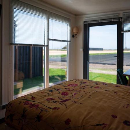 Bloem & Bed Bed & Breakfast 't Zand Luaran gambar